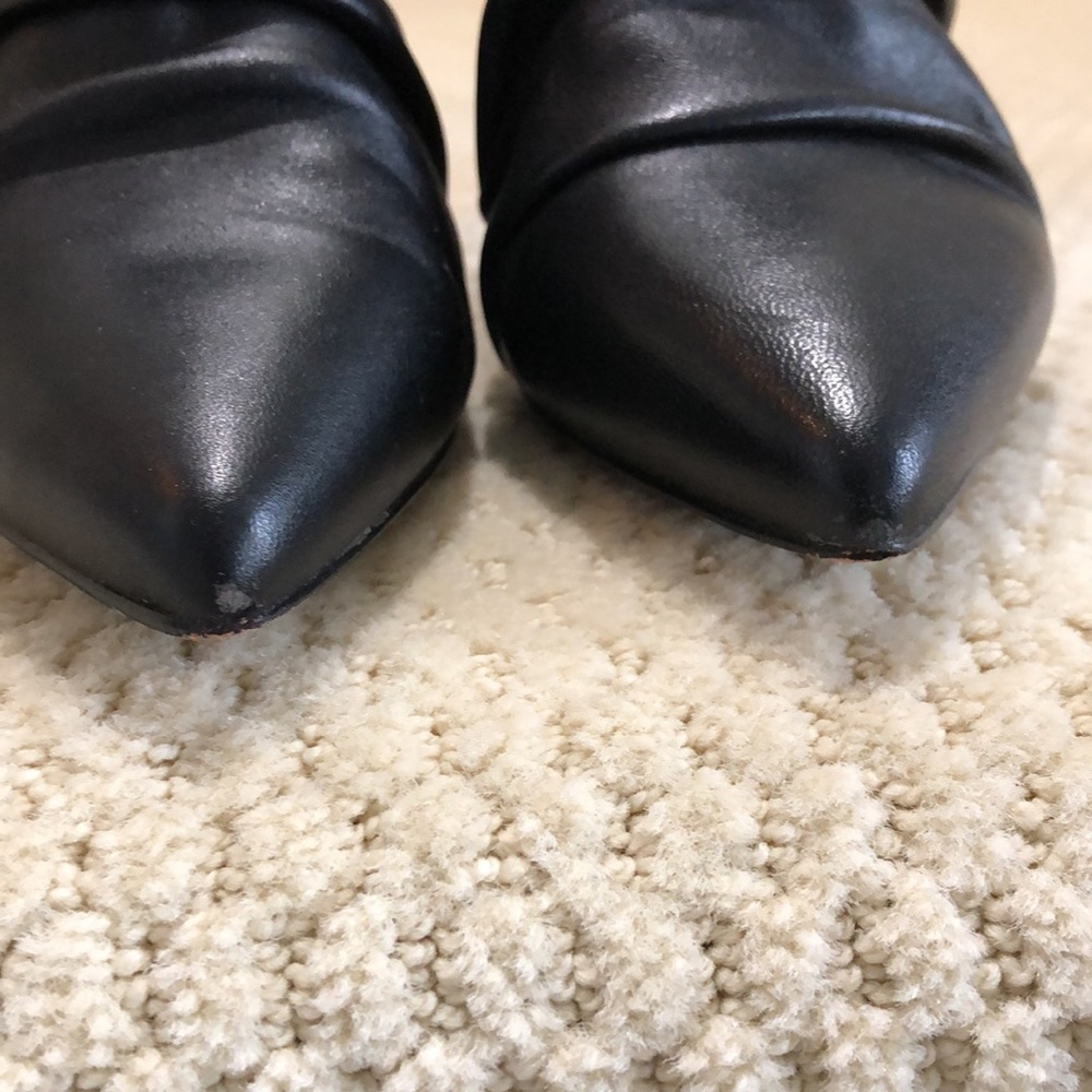 TAHARI black ankle boots, pointy toe. Size 7.5M. Box included - Picture 4 of 12
